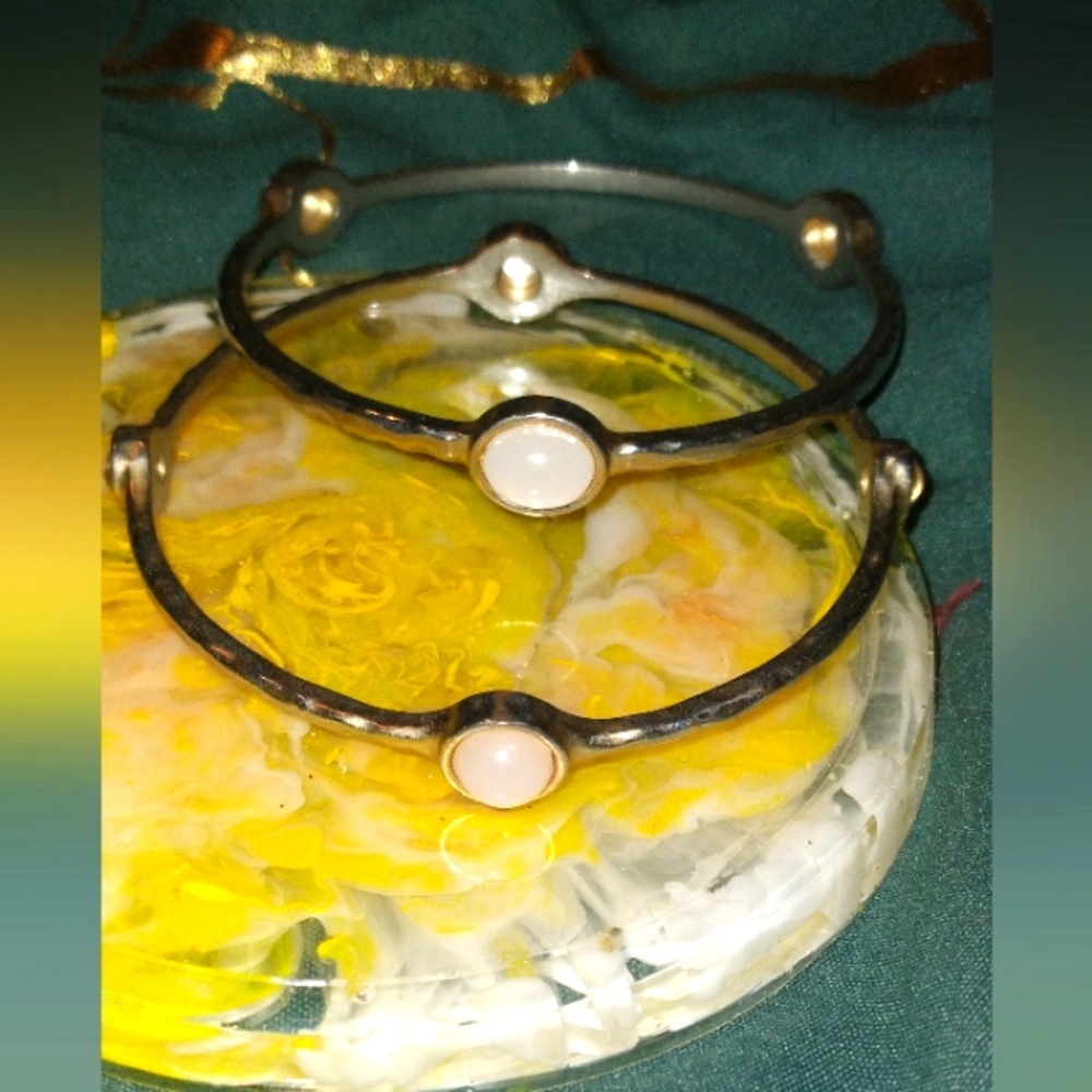 Beautiful  Silvertone  bangles